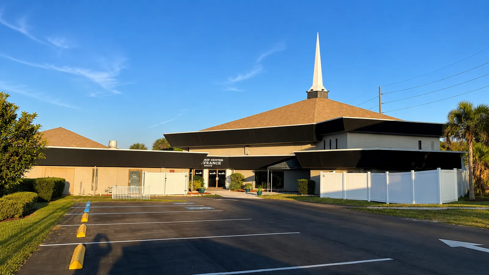 Church Exterior Winter Haven Church of the Nazarene, Church in Winter Haven, FL