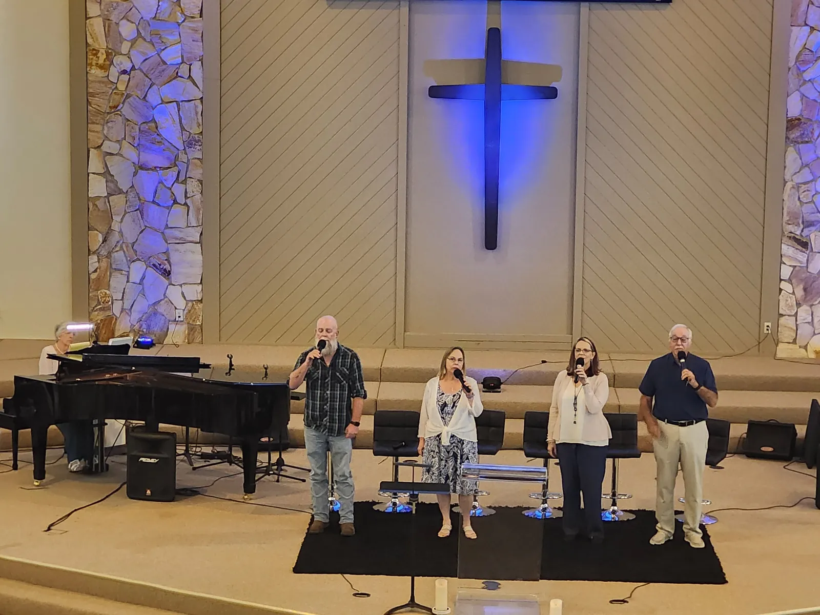 Worship At Winter Haven Church of the Nazarene, Church in Winter Haven, FL